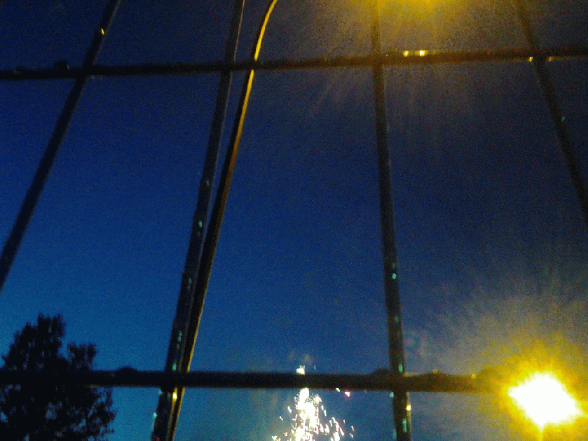 20130701_224636-MOTION